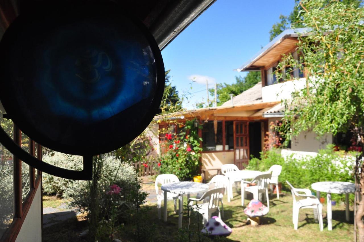 La Casa Del Arbol - Hostel El Bolsón Zewnętrze zdjęcie